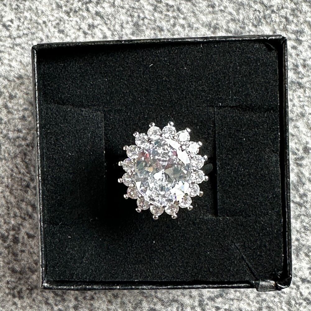 NWB Adjustable White Gold Plated CZ Halo Ring - Elegant Statement Piece - Picture 2 of 14